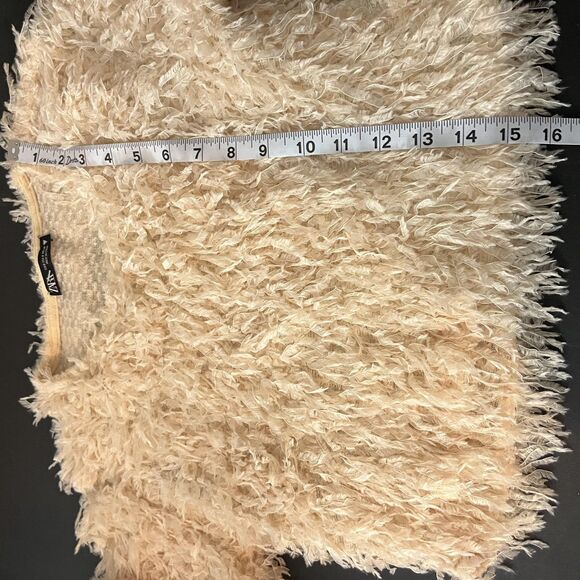 Zara Sweater Womens Small Ivory Fuzzy Shaggy Eyelash Knit Cropped Long Sleeve - Picture 5 of 5
